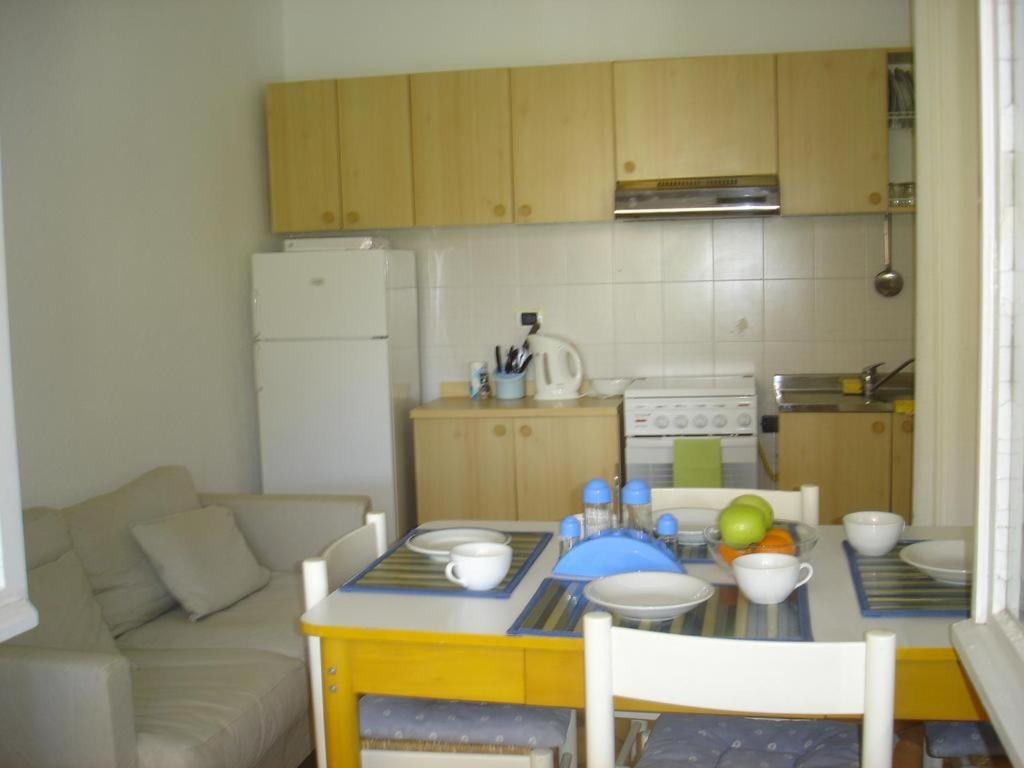 Miramar Cosy Apartment Monterosso al Mare Bagian luar foto